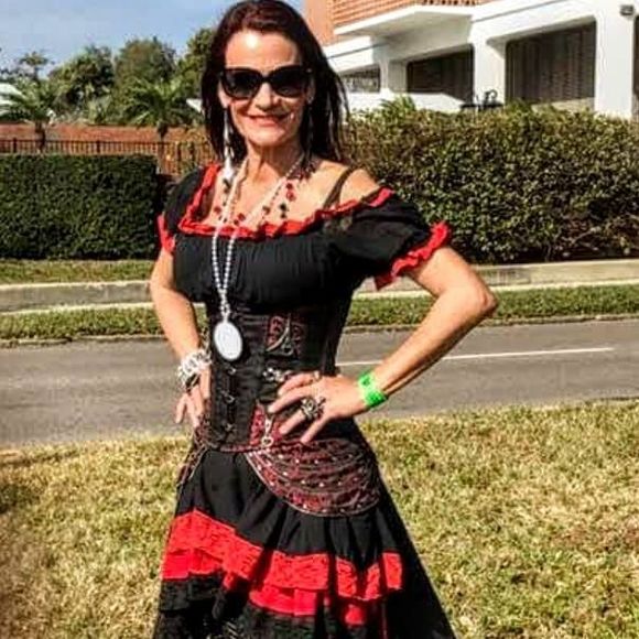 Meet your Posher, Brenda - Picture 1 of 1